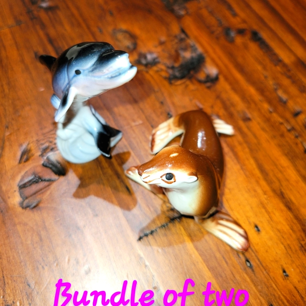 Kelvin's collectible 🦭 and dolphin 🐬